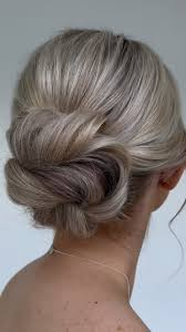 The Messy Bun